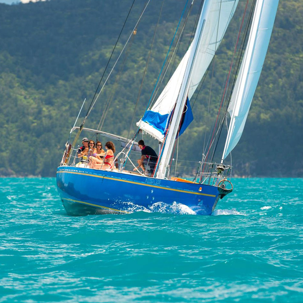 Whitsunday Sailing