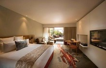 76042313-Desert-Gardens-Hotel-Guest-Room-6-DEF.jpg