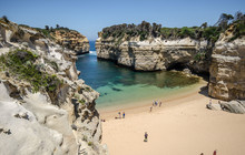 Autopia---Great-Ocean-Road-Loch-Ard-Gorge.jpg