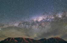 Flinders-Ranges-Wilpena-Pound-stars-Credit-Matthew-Storer-800x600.jpg