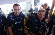 Kaveh_Darren_Discover_Scuba_Diving_Scuba_Diving_Phuket_Liveaboard__Thailand_Best_PADI.jpg.jpg