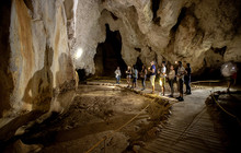 chillagoe-caves-tour-billy-tea-safaris.jpeg