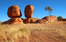 devils-marbles-e1547363458894.jpeg