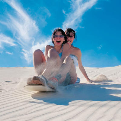 1 Day Pinnacles Sunset, Stargazing, Sandboarding