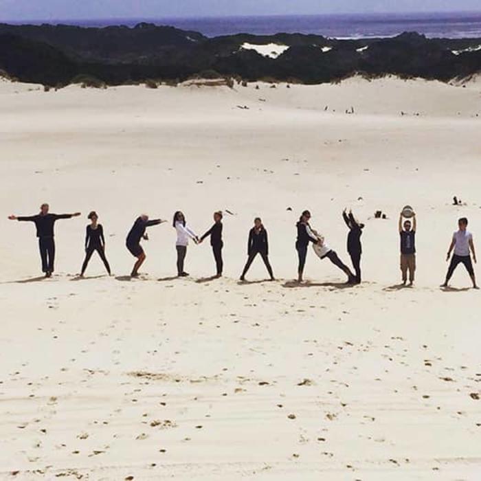 tasmania-tourists.jpg