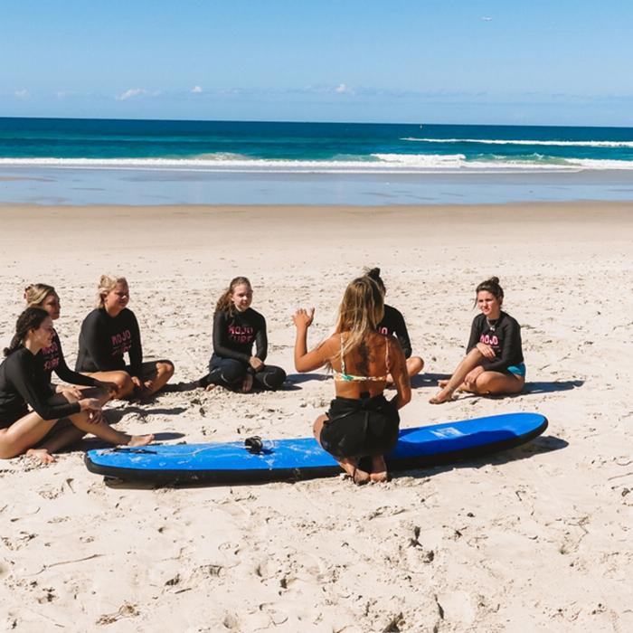 Mojo Surf Australia Byron Bay x 3 Surf Lessons 8:30 AM (From October til April)