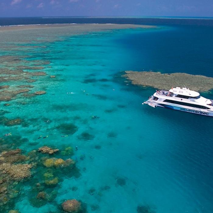 Silversonic Barrier Reef Cruise (Intro Dive)