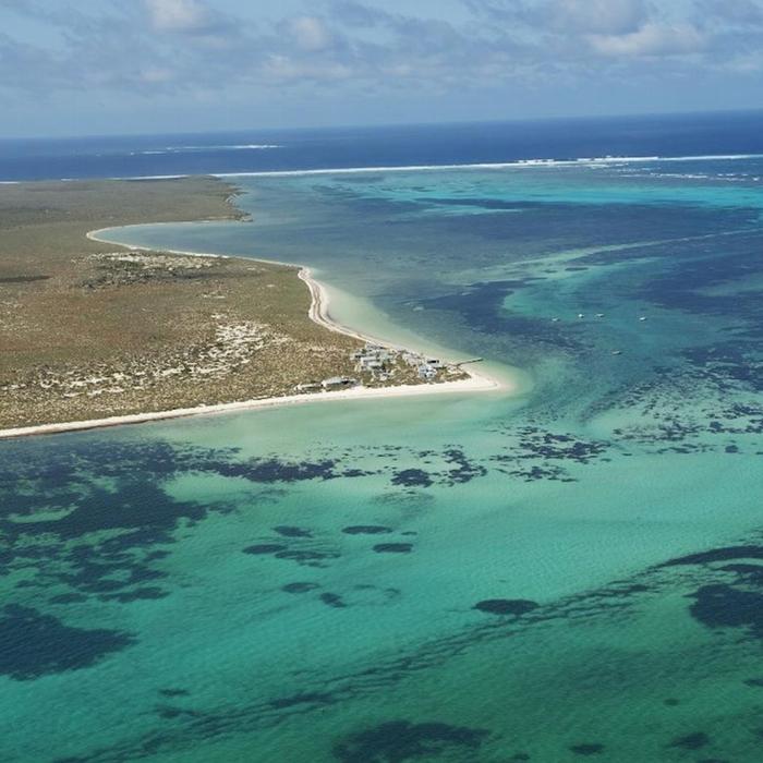 Kalbarri Scenic Flights Abrolhos Islands & Batavia Shipwreck Tour