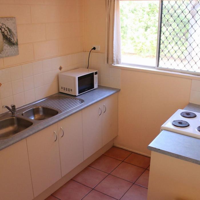 Pippies Accommodation (Private Apartment, Sleeps 6)