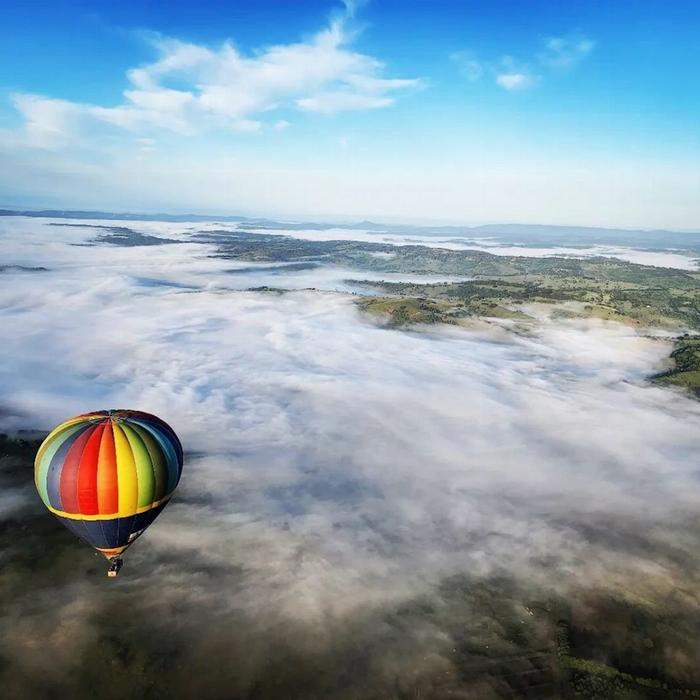Balloon Aloft Sunrise Balloon Flight (Refundable Ticket)