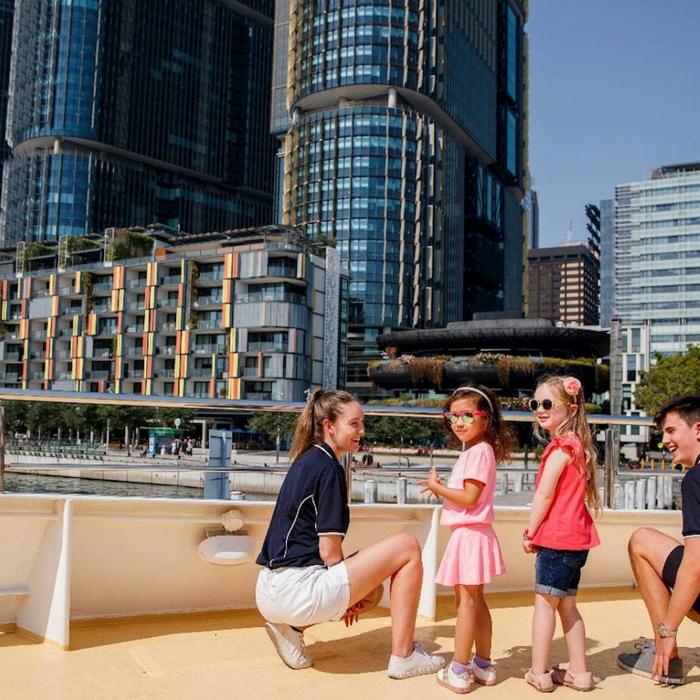 Captain Cook Cruises Sydney: Taronga Zoo + 2-Day Hop On Hop Off Harbour Explorer Pass