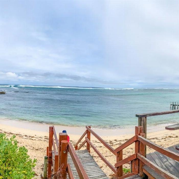 McLeod Tours Margaret River Escape Package (Twin/Double Room - Min. 2 Pax)