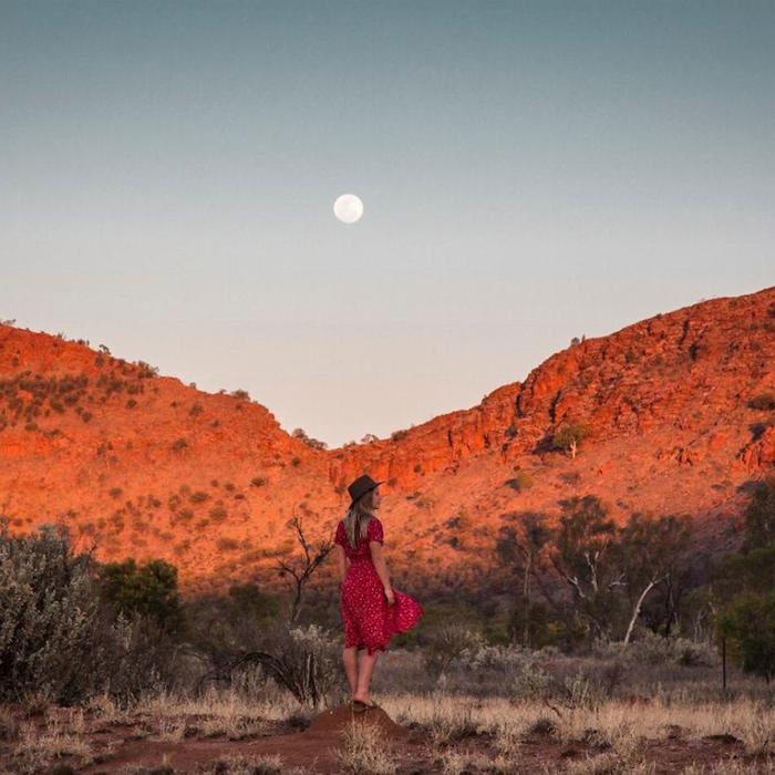 Autopia Tours Uluru, Kings Canyon & West MacDonnell - 4WD Swag Adventure (from Yulara / ends Alice Springs)