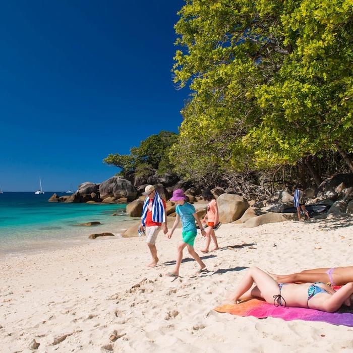 Sunlover Reef Cruises Fitzroy Island Ferry