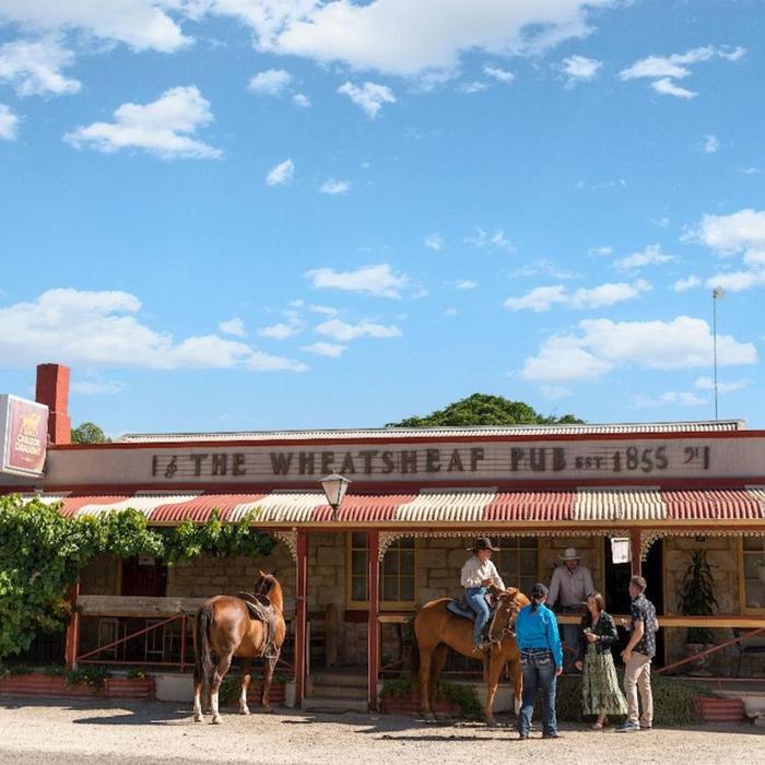 Barossa Helicopters The Wheatsheaf hotel
