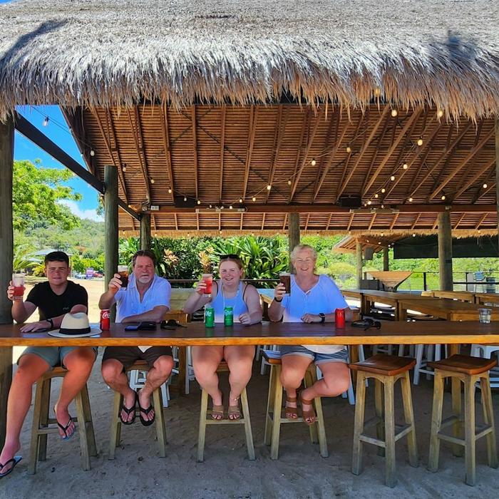 Driftwood Tours Airlie Beach Sightseeing & Highlights.