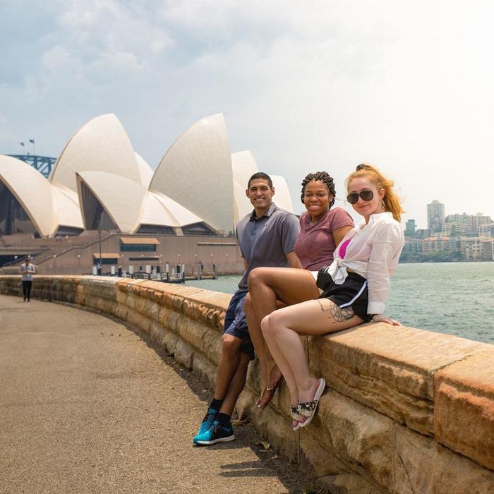 Intro Travel Oz Intro