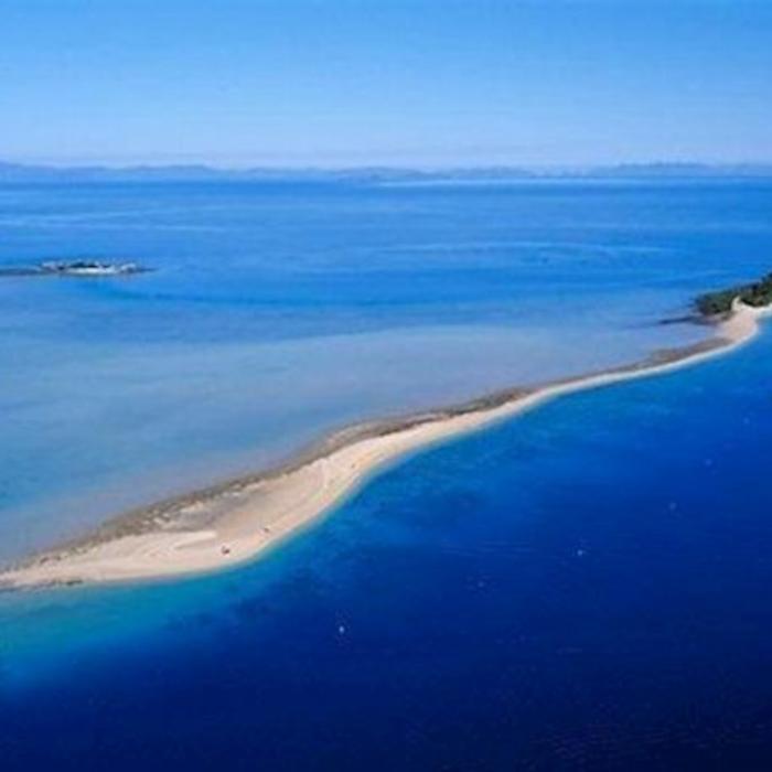 HeliReef Whitsunday Heart Reef Escapade