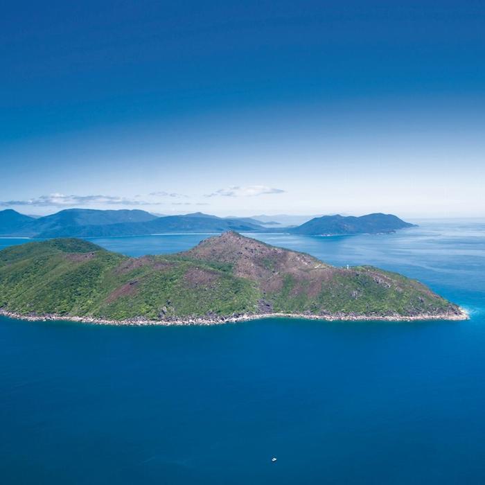 Sunlover Reef Cruises Fitzroy Island Ferry (Family 2A/2C) - Until 31 March 2027