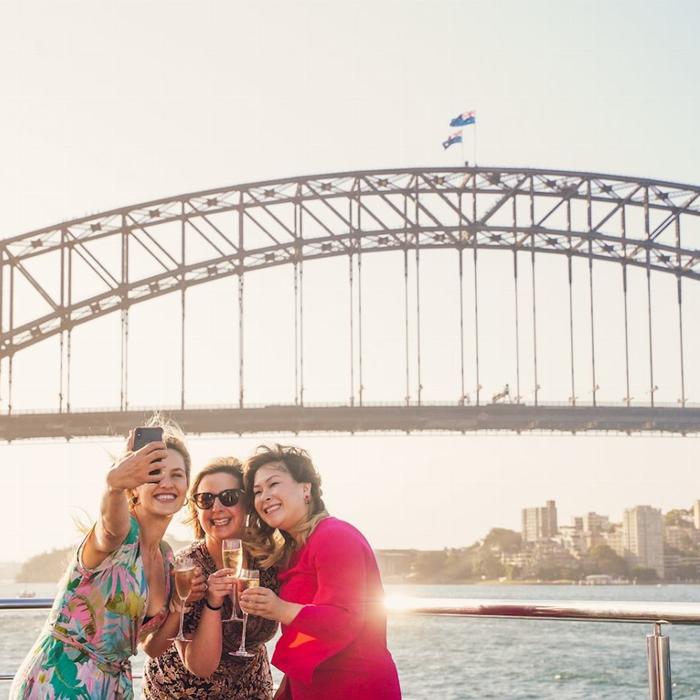 Captain Cook Cruises Sydney: Sunset Premium Dinner Cruise (4-Course) - Window Seat
