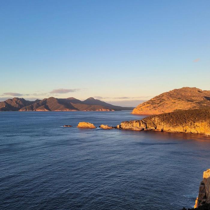 Under Down Under Comfort Tour - Tasmanian Discovery - Single Room