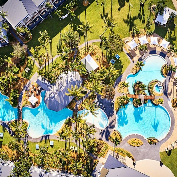 Cruise Whitsundays Daydream Island Escape - Full Day with 2 Course Salti Lunch Family (2A/2C)