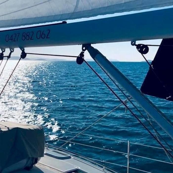 Providence V Sailing MiLady Whitehaven Day Sail Private Charter - Airlie Beach Pickup
