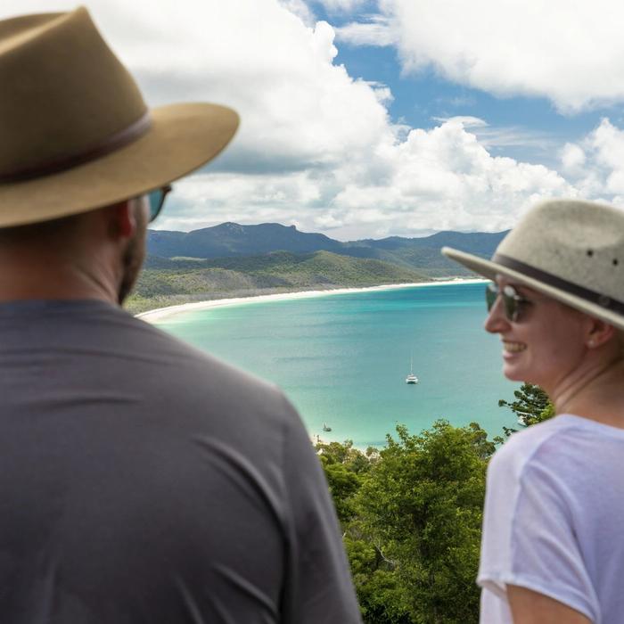 Via Travel Brisbane to Cairns Great Barrier Reef Comfort Tour - Private Double/Twin Ensuite