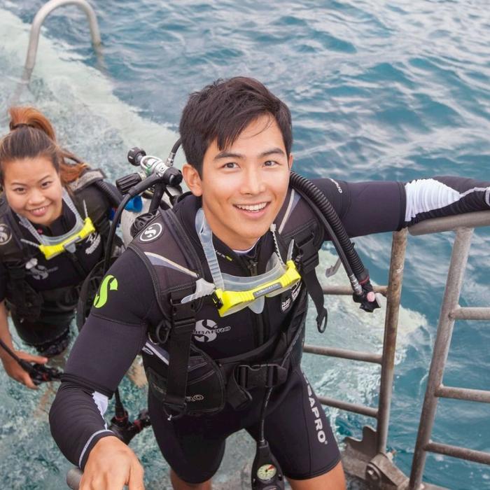 Sunlover Reef Cruises Moore Reef + Certified Dive COMBO