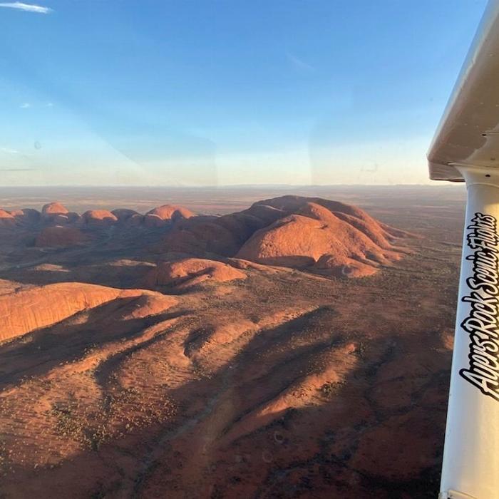 Fly Uluru Tour of de Giants