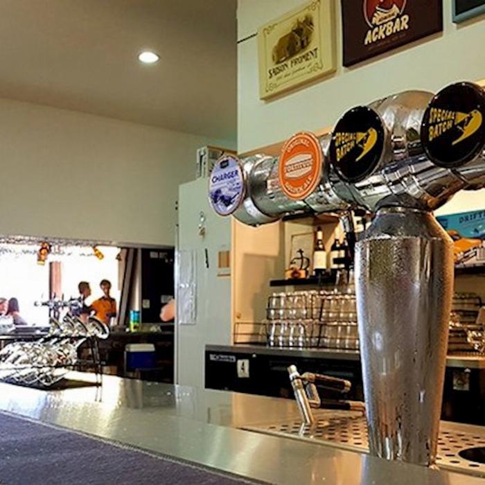 Pineapple Tours Hop on Hop off Winery adventure - Tamborine Mountain - Brisbane
