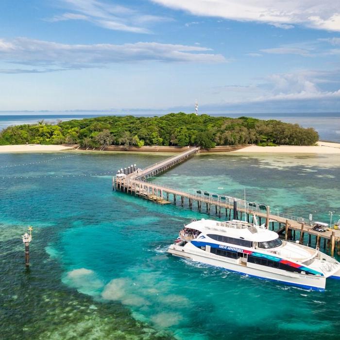 Great Adventures Green Island + Moore Reef Pontoon Combo