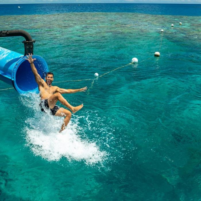 Sunlover Reef Cruises Reef Zoom Half Day Tour, Cruise Out+Fly Back