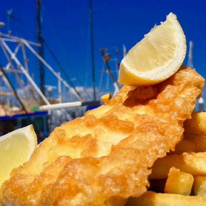 Airlie Adventure Tours Beautiful Bowen Beaches and Seafood Tour