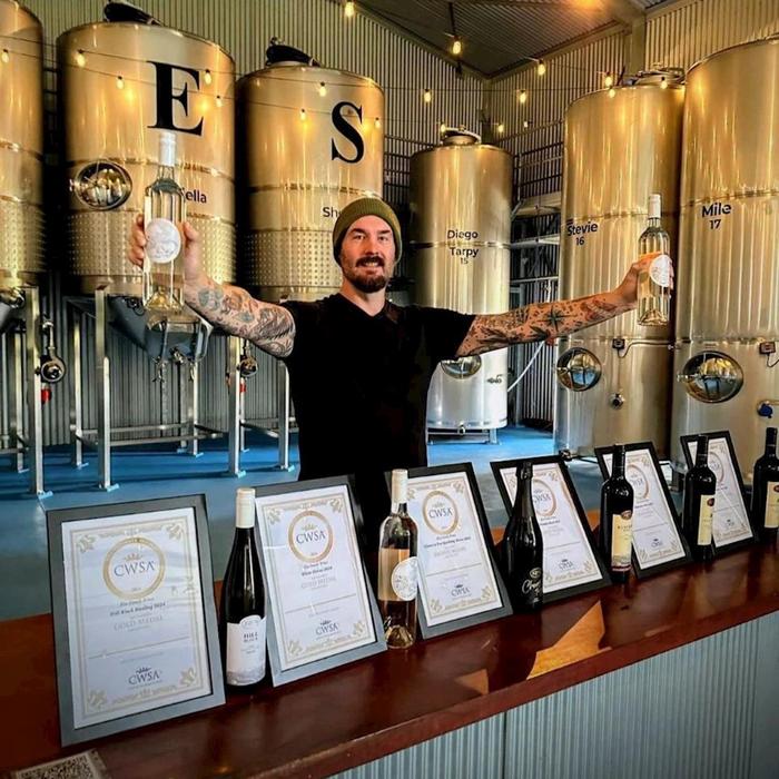 See Adelaide & Beyond Taste The Barossa Premium Tour