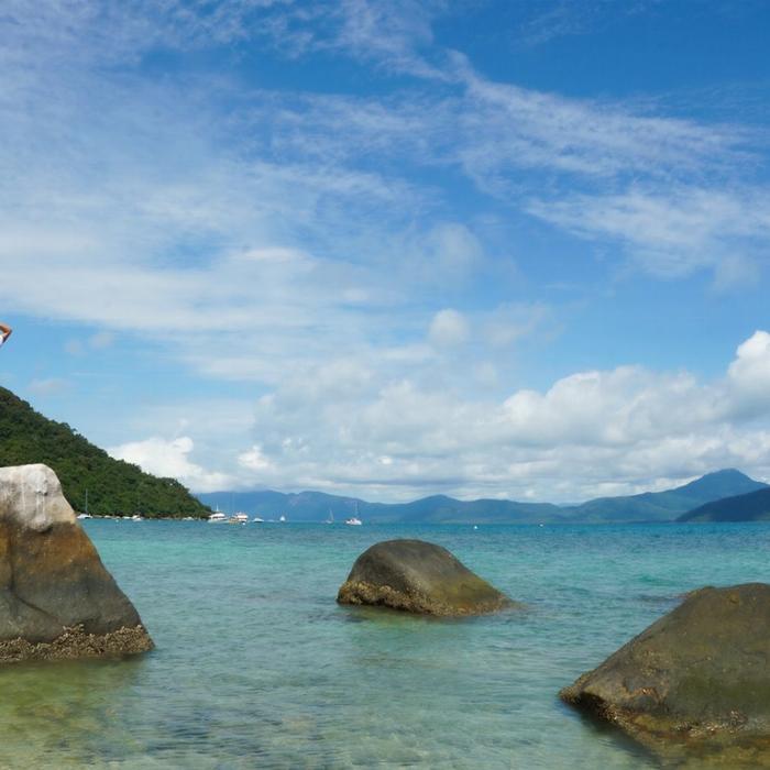 Sunlover Reef Cruises Reef & Fitzroy Island in a Day (Family 2A/2C) - Until 31 March 2027