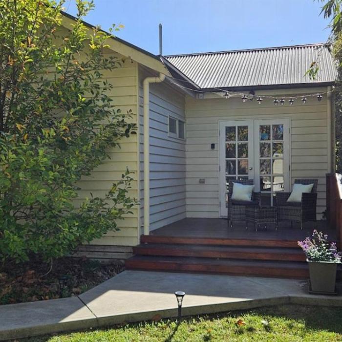 Coonawarra Experiences Wine Getaway with Penola Accommodation