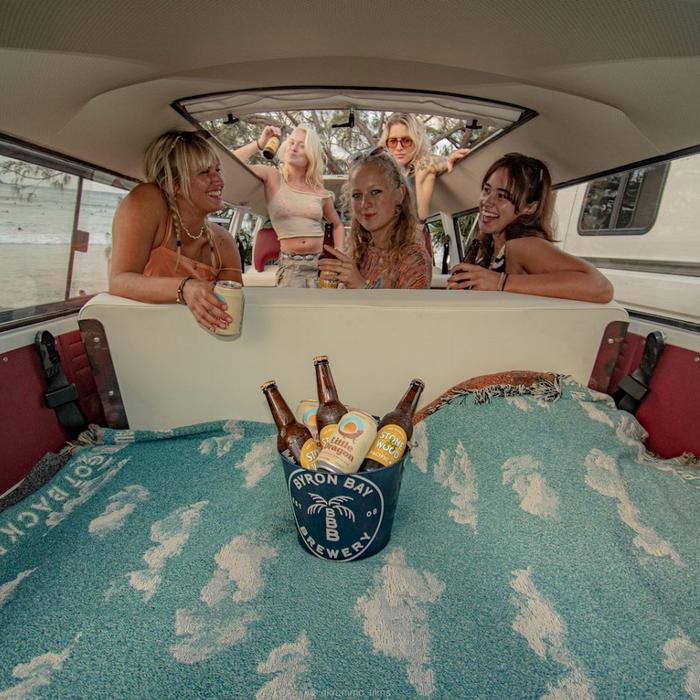 Kombi Tours Byron Bay Take me shopping - Byron Bay VIP shopping tour