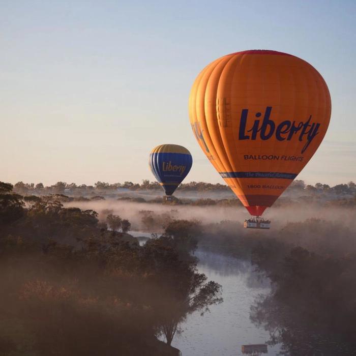 Liberty balloon Flights Ballooning in Yarra Valley with Breakfast