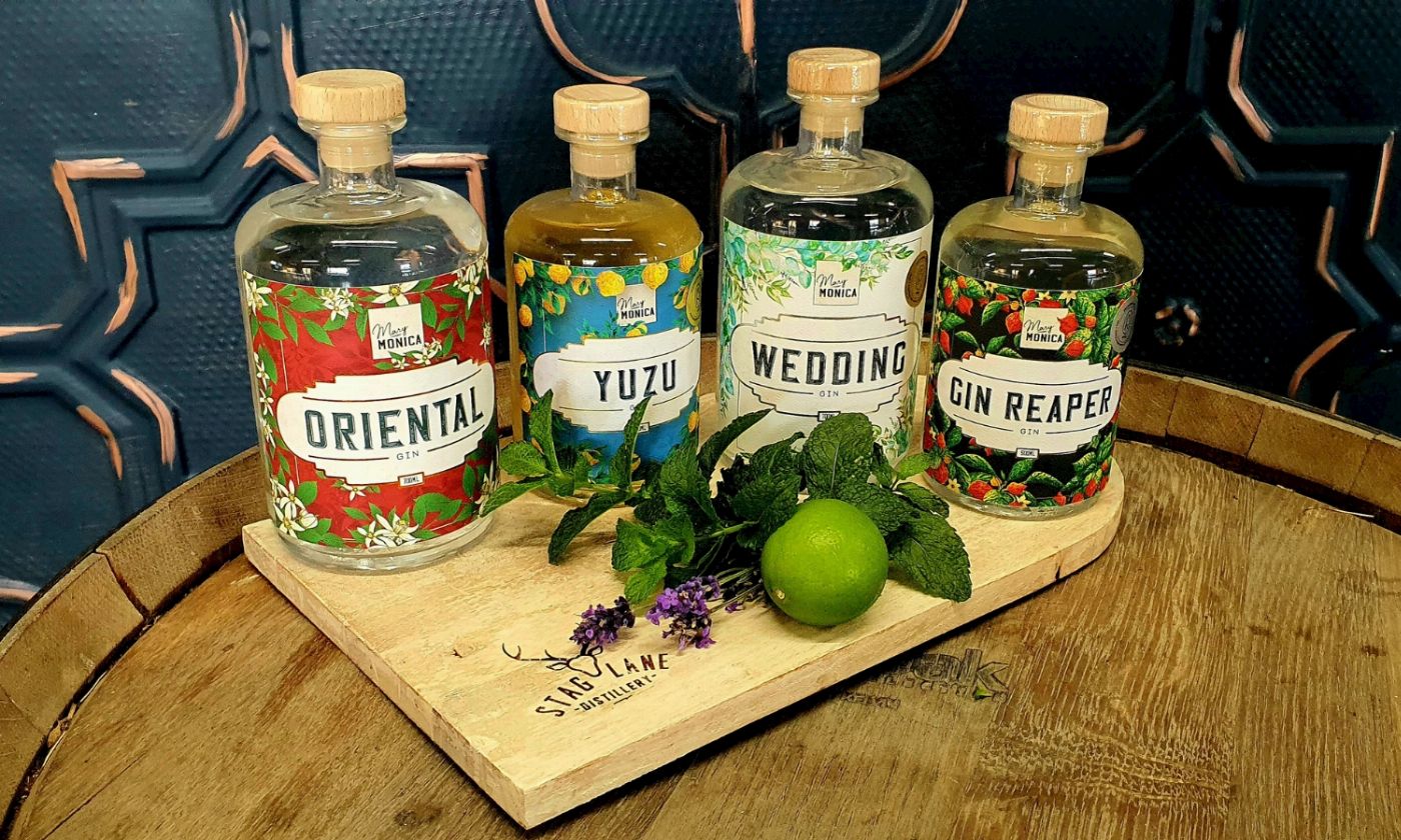 Go West Tours Yarra Valley Grazing Tour: Gin, Wine, Wood-Fired Pizza, Cheese, & Chocolates