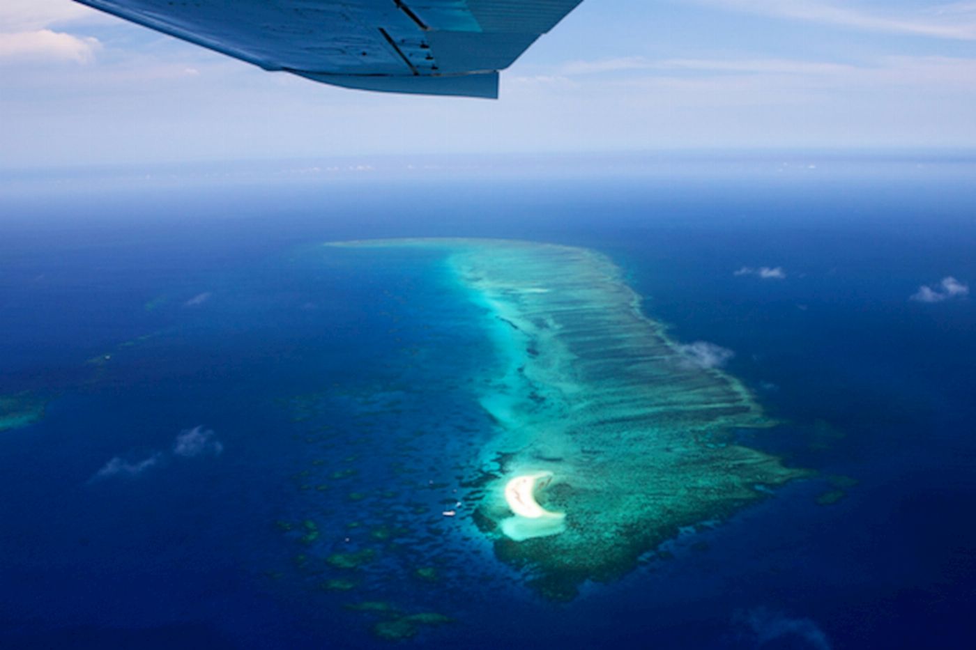 GSL Aviation Cairns Reef Hopper Scenic Flight