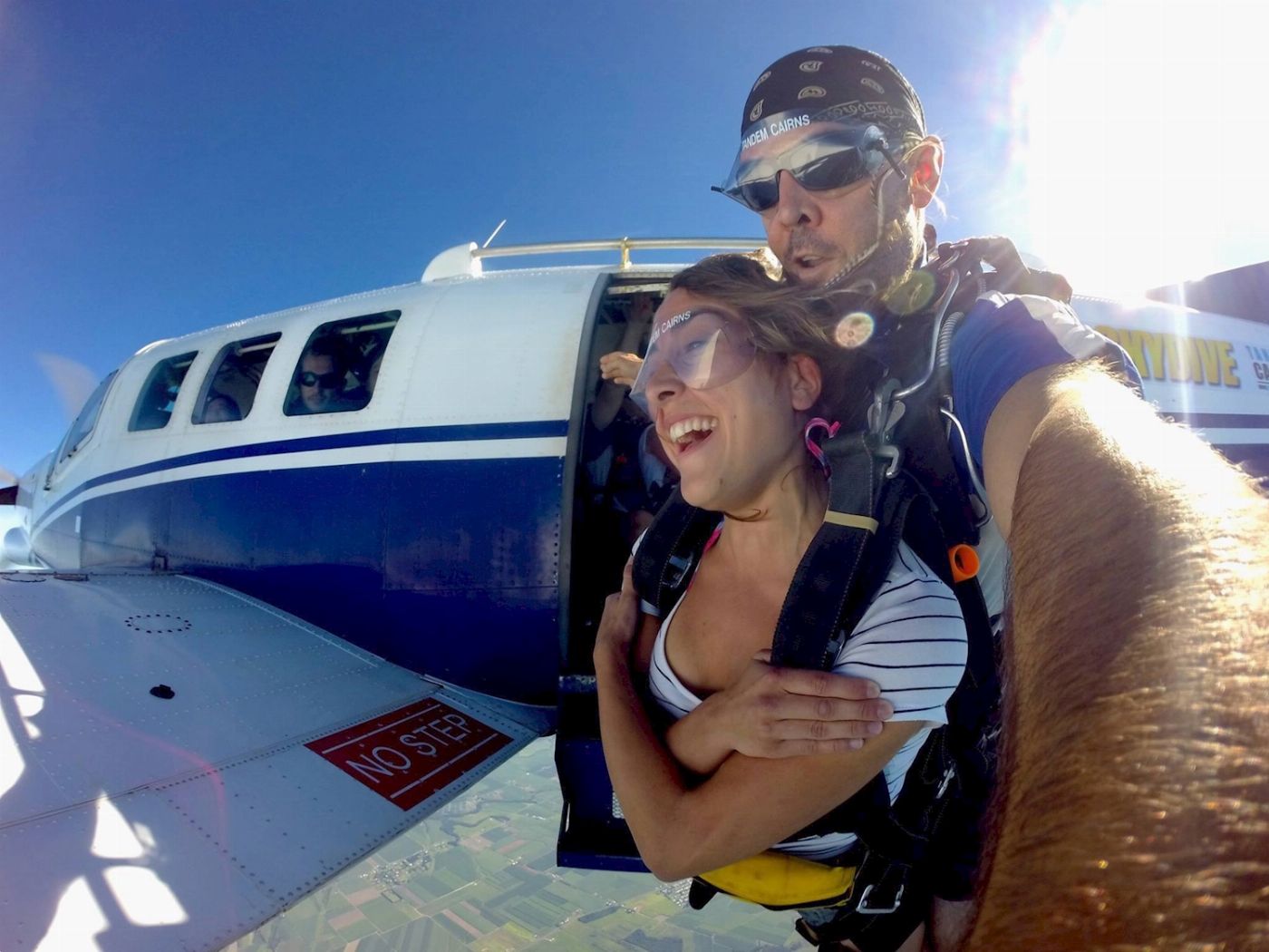 SKYONE Airlie Beach - Tandem Skydive with Beach Landing - Free Transfers