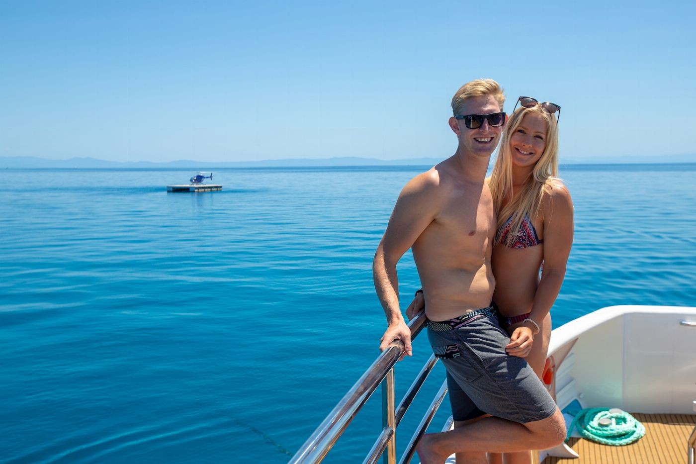 Down Under Cruise & Dive Evolution Outer Reef Cruise + Intro Dive
