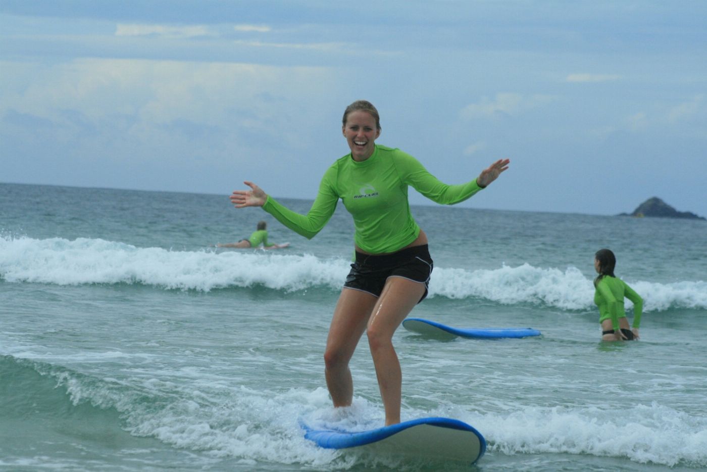 Byron Bay Surf School Plan A - Group Surf Lesson