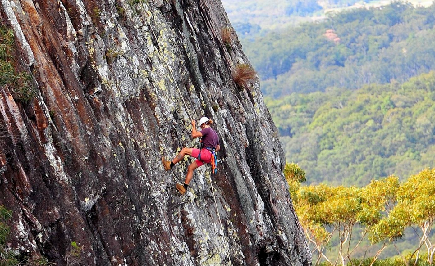 Grab Rock Noosa Sunset Abseiling