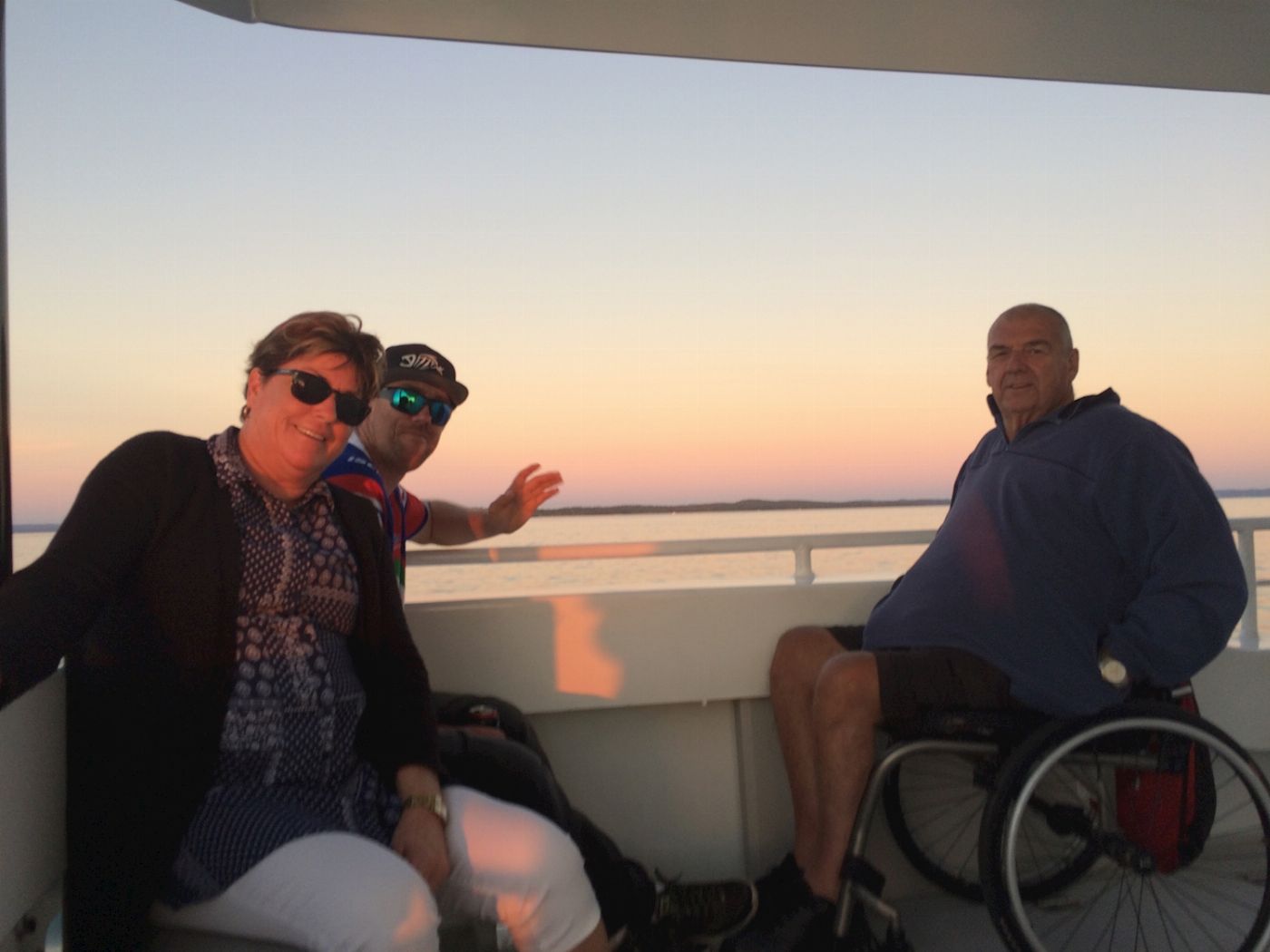 Whalesong Cruises Hervey Bay Sunset Cruise