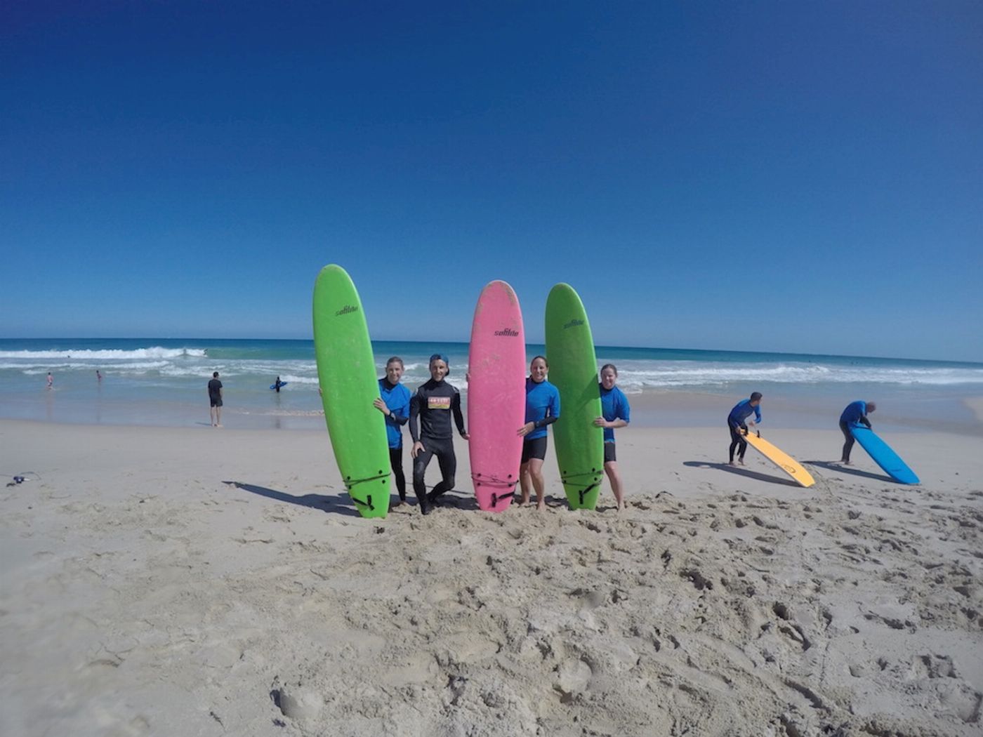 Perth Go Surf Perth Family Surf Experience – Private Group Lesson