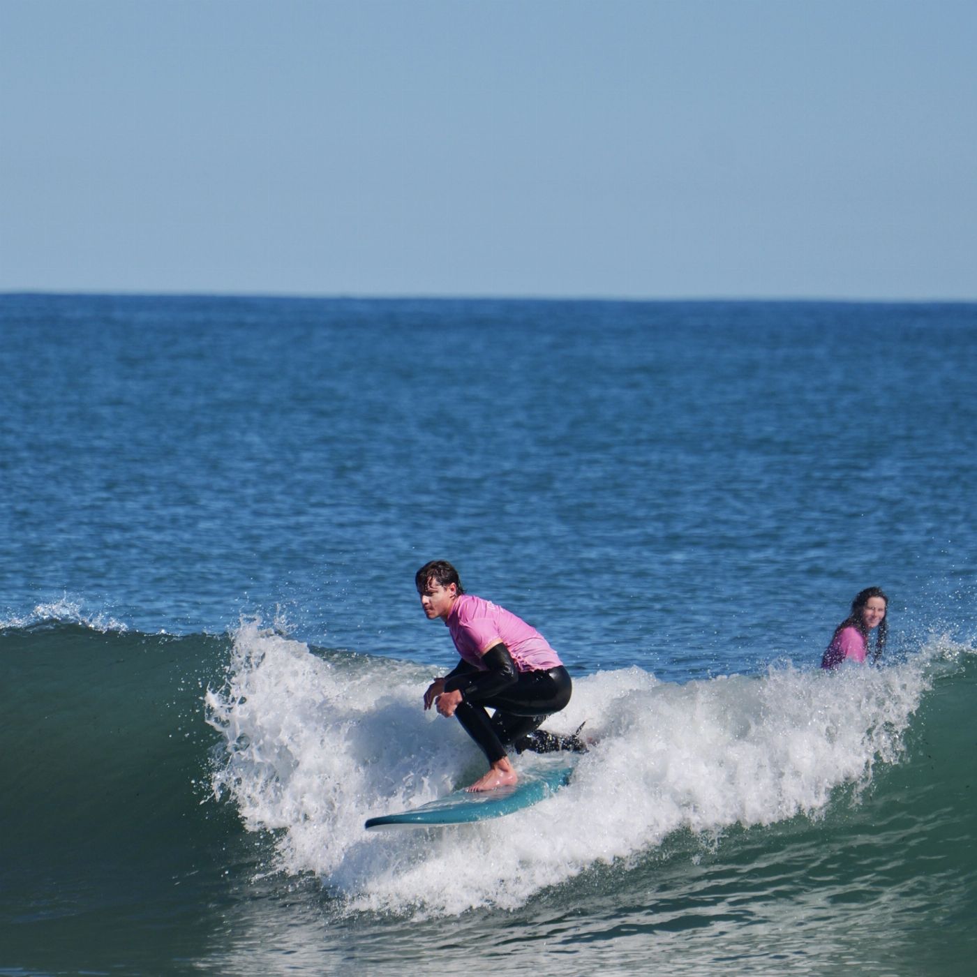 Perth Go Surf Adult One off Group Surf Lesson (1.5 hours) + Additional 1 hour Hire