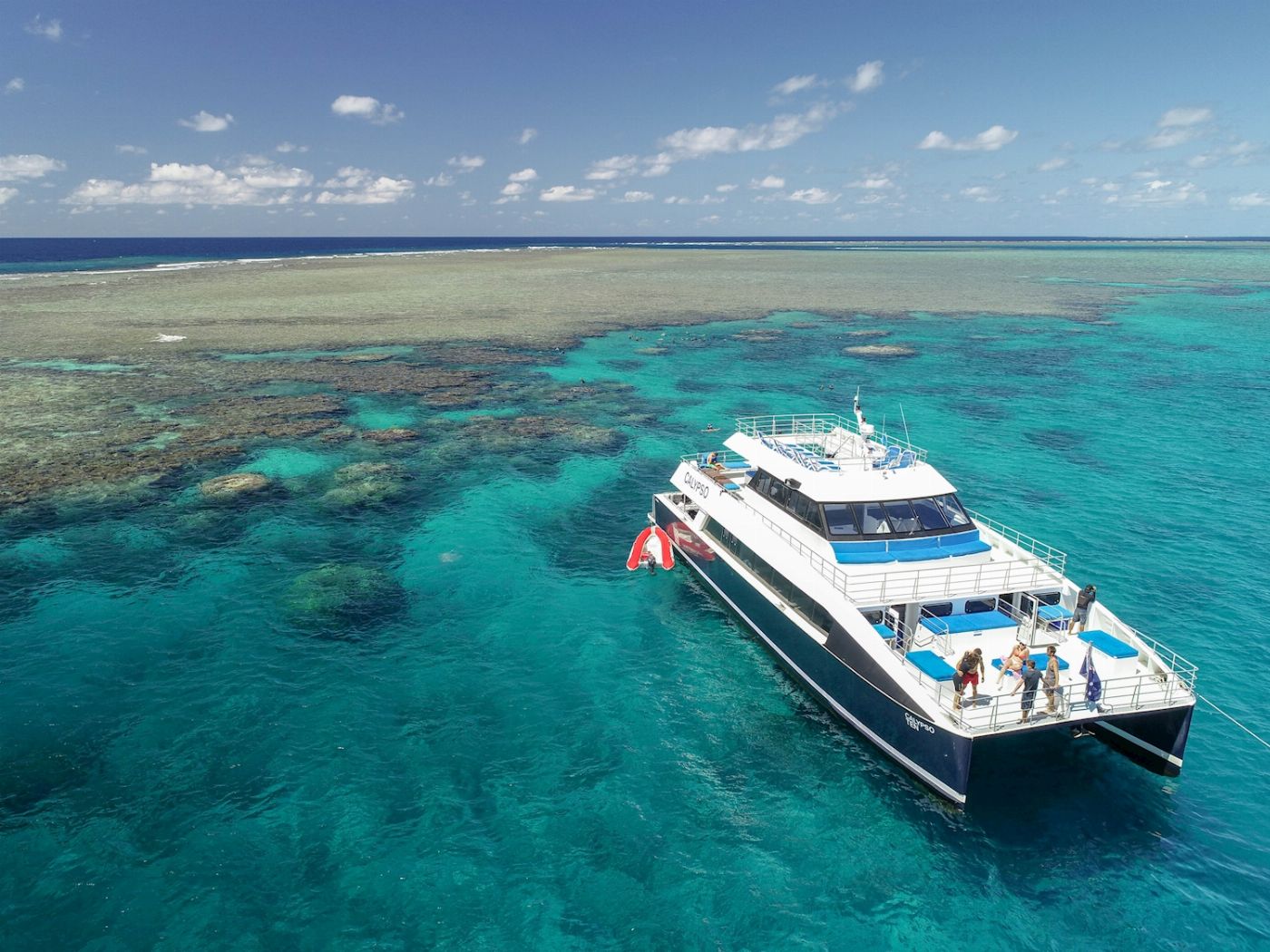 Calypso Snorkel & Dive Calypso Outer Reef Cruise - Self Drive
