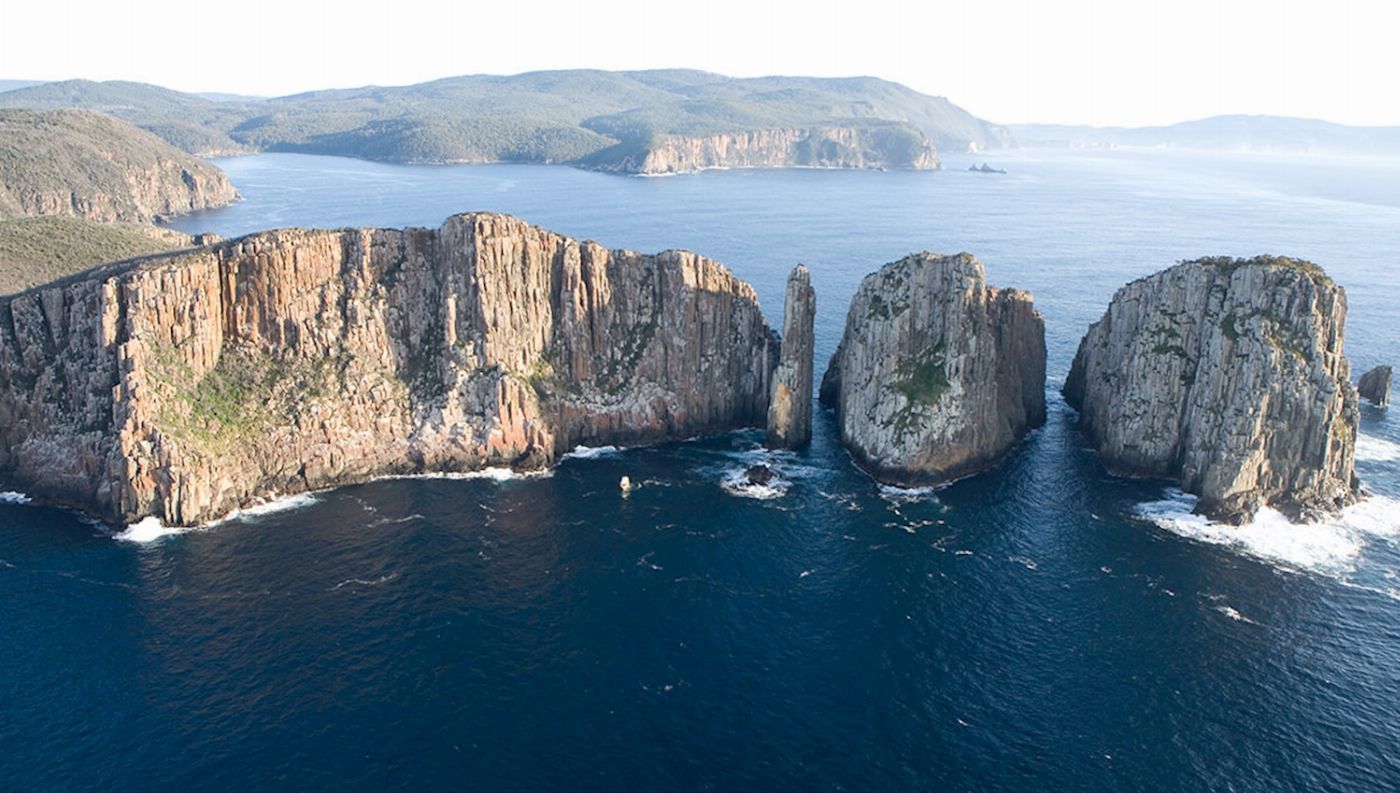 Pennicott Wilderness Journeys Tasman Island Cruise - Full Day + Devils Park